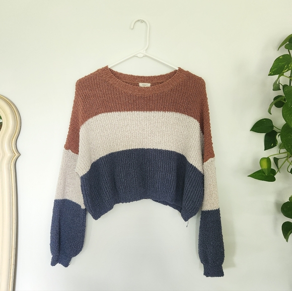 Striped Cropped Sweater - Picture 1 of 1